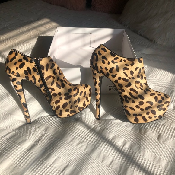 Steve Madden Vippper - Picture 2 of 3